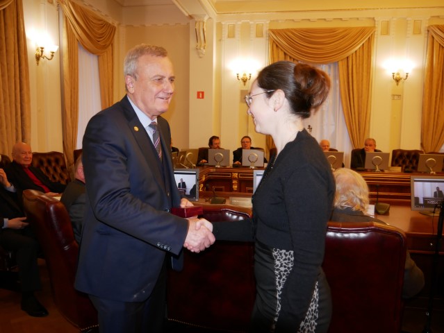 Anastasia Rabokon President's medal 2.jpg