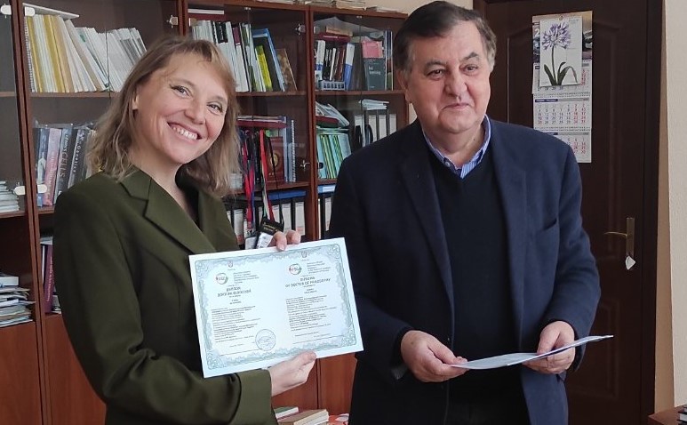 Привітання з отриманням диплому Ганни Кулічкової Ярославом Борисовичем